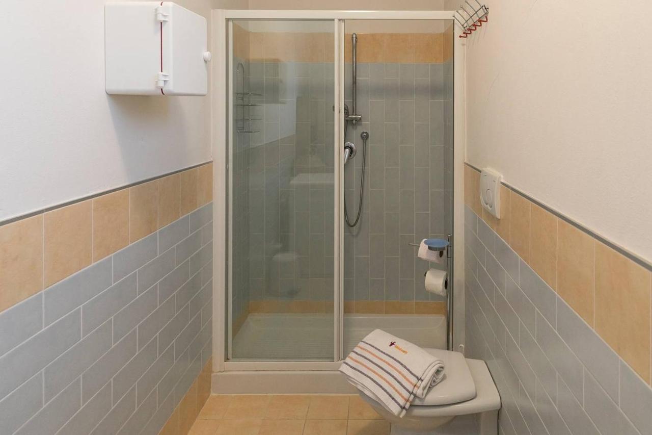 Altido Charming Apt With Terrace Next To Giardino Scotto Apartment Pisa Luaran gambar